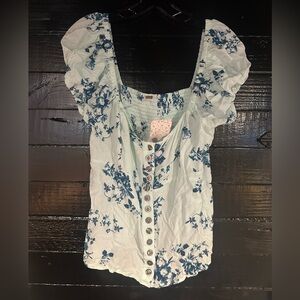 NWT Free People Blue Floral button down blouse size Medium